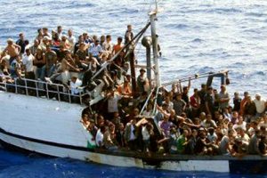 Immigration en Italie : le pape François parrain de l’invasion