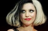 Lady Gaga a enfreint la loi russe. Les organisateurs de son concert à Saint-Pétersbourg sont condamnés.