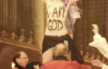 Cologne – Profanation de la Messe de minuit par une Femen