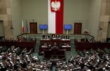 Le crucifix restera au Parlement polonais