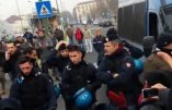 En Italie, la police rejoint les manifestants anti-taxes !
