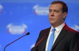 Kiev travaille sur la bombe sale, prévient Medvedev