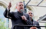 Abbé Christian Bouchacourt (FSSPX) : l’islam vient de faire en France le premier martyr, pour le XXIe siècle