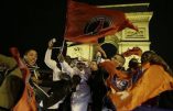 Les supporters “parisiens” du PSG après la victoire contre Chelsea
