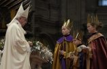 Les trois rois mages du Vatican : deux garçons et une fille, une version « gender »