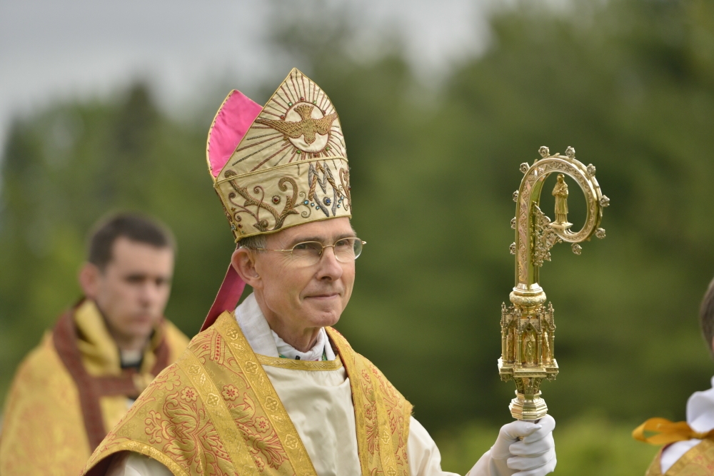 Mgr Tissier de Mallerais, le fidèle biographe de Mgr Lefebvre