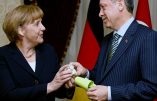 Angela Merkel prépare en douce un compromis sur les lois dictatoriales d’Erdogan et l’ouverture de l’UE aux Turcs