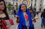 Une prostituée candidate d’extrême gauche aux élections se grime en Vierge Marie pour défiler à la gay pride