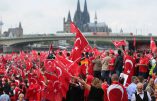 40.000 Turcs pro-Erdogan envahissent Cologne