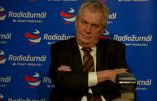 Immigration, terrorisme : le président tchèque invite ses concitoyens à s’armer