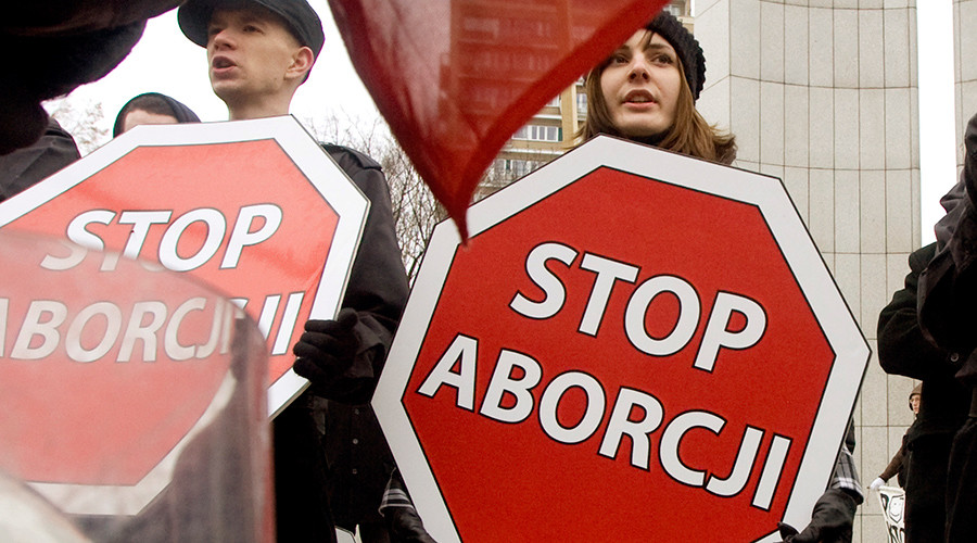 Les évêques catholiques polonais condamnent la résolution radicale de l'UE qui déclare l'avortement un « droit fondamental »