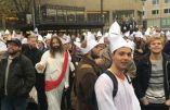 Les joyeusetés de l’œcuménisme : le pape humilié