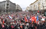 Russie et Ukraine: Superbes régiments immortels de pays authentiques, fiers de leurs ancêtres.