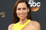 L’actrice et chanteuse Minnie Driver ne soutient plus Oxfam