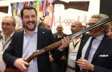 Le ministre Salvini veut permettre aux victimes de se défendre : « La défense est toujours légitime »