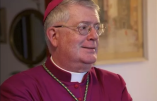 Mgr Pozzo, secrétaire de la commission pontificale Ecclesia Dei, assure que la FSSPX n’est ni schismatique ni excommuniée, mais…