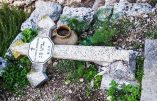 Israël – Chrétiens dans le viseur : « cimetières profanés et croix brisées »
