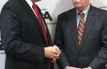 Le conseiller à la sécurité des Etats-Unis reçoit le prix du Défenseur d’Israël de l’Organisation Sioniste d’Amérique