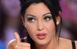 Le tweet raciste anti-blanc de Nabilla Benattia – Non, mais allô quoi !