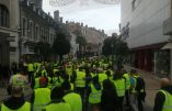 Acte VI à Tarbes – La foule chante “Macron on vient te chercher chez toi !”
