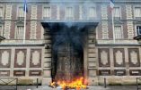 Acte VII à Rouen – Le feu à la Banque de France