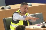 Montpellier – Un élu en gilet jaune fait la quenelle et refuse de voter la subvention à la gay pride locale