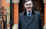 Jacob Rees-Mogg soutient l’enseignement de l’Église catholique