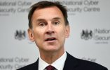 Le Secrétaire britannique aux Affaires étrangères s’inquiète de la christianophobie dans le monde