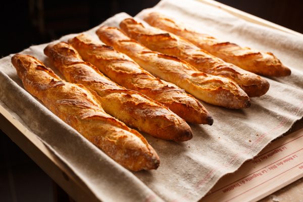 Faire soi-même sa baguette de pain traditionnelle - medias-presse.info