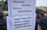 Paris – Quelques centaines de manifestants contre la dictature hygiéniste