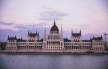 La Hongrie adopte l’amendement : « La mère est une femme, le père est un homme »