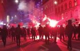 Les Danois manifestent contre la dictature sanitaire