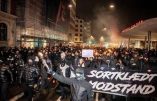 Les Danois manifestent contre le passeport sanitaire, synonyme de vaccination obligatoire