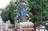 Reportage au sein de la procession du 15 août 2021 dans les rues de Paris