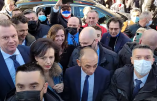 « Zemmour président » scandent les uns, « …du CRIF » ajoutent les autres
