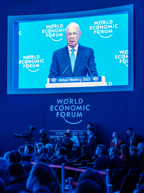 Klaus Schwab, le Forum économique mondial et les nouvelles technologies