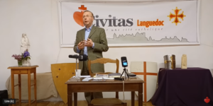 Alain Escada décrit le combat qui oppose le mondialisme au christianisme