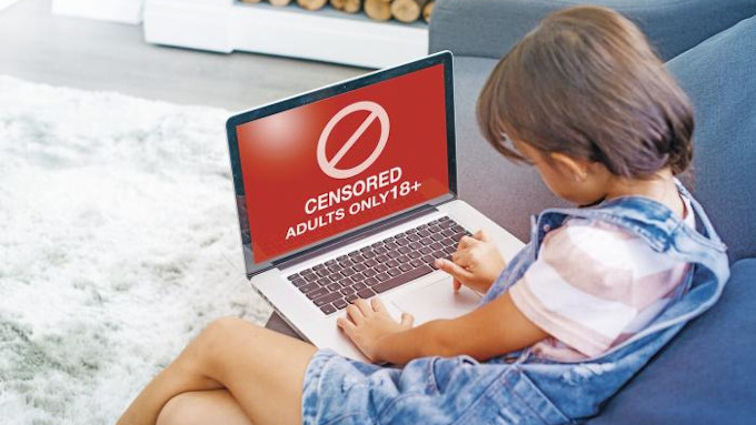 Il faut protéger les enfants d'internet
