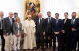 Le pape François rencontre les ultra-progressistes Bill Clinton, ami intime de Epstein, et Alexander Soros