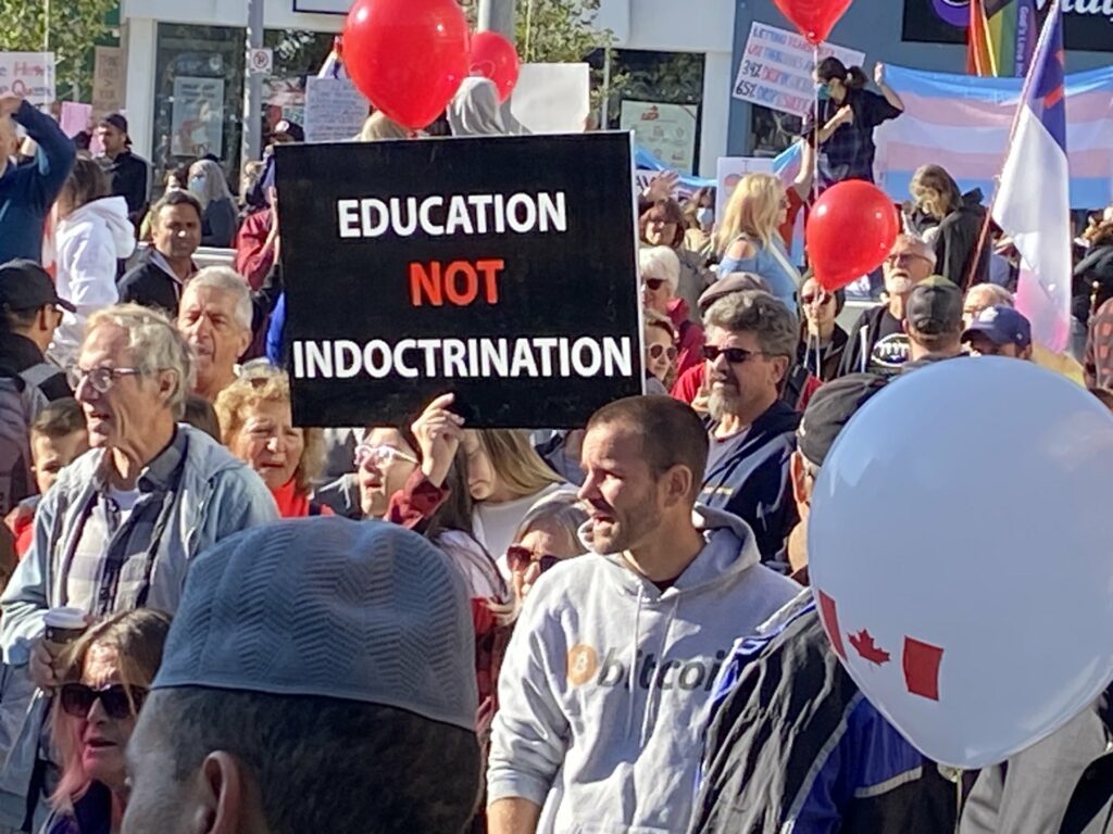 Canada, manifestation #1MillionMarch4Children contre l'endoctrinement LGBT à l'école