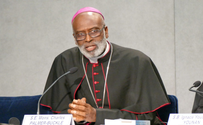 Les évêques du Ghana remercient leur Parlement d'avoir avancé un projet de loi pro-famille contre l'agenda LGBT