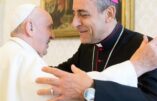 Le pape François et le cardinal Fernandez, préfet du Dicastère pour la doctrine de la foi