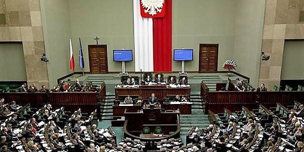 Pologne - Tusk veut légaliser l'avortement mais ses partenaires refusent