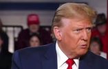 Trump rappelle aux Américains que la Russie a vaincu Hitler et Napoléon…