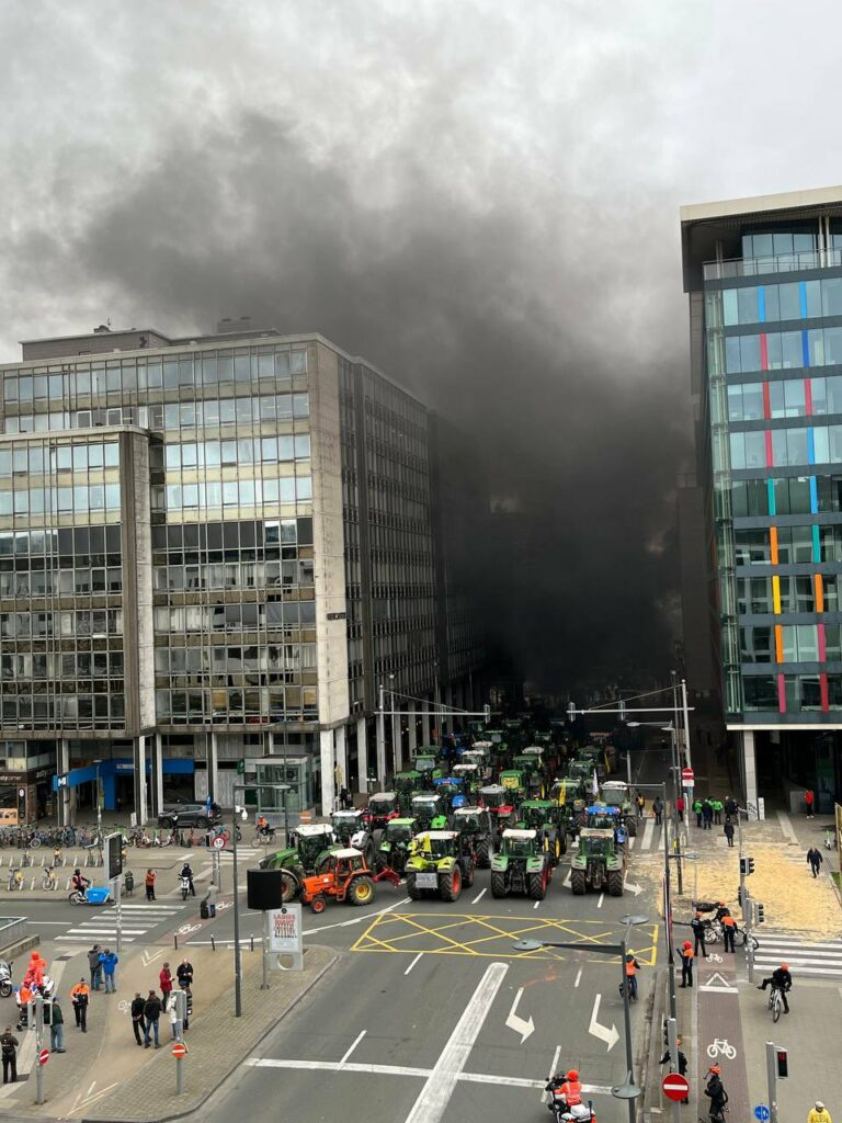 Paysans en colère à Bruxelles