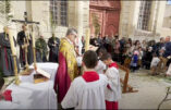 Bénédiction et procession des Rameaux sur le parvis de la Chapelle des Pénitents Noirs et dans les rues du vieil Avignon – 24 mars 2024