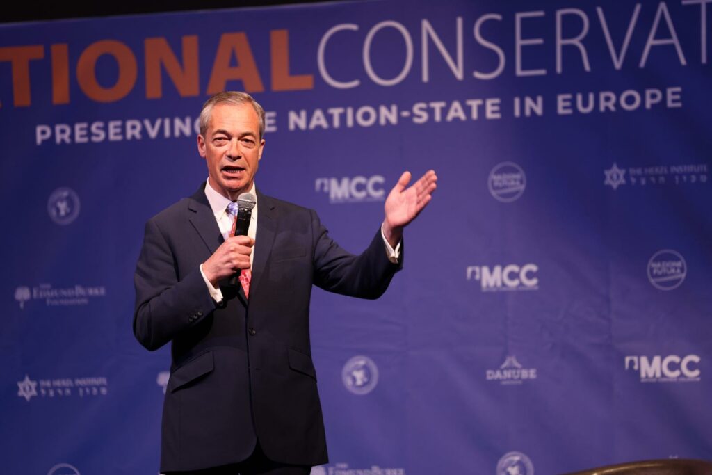 Nigel Farage au colloque national-conservateur