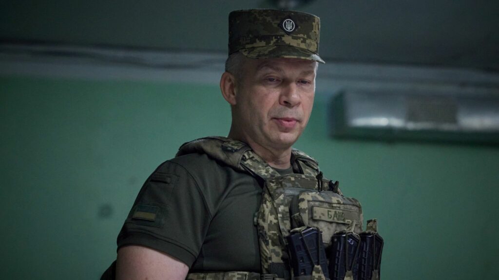 Le général ukrainien Syrski attend les premiers instructeurs français