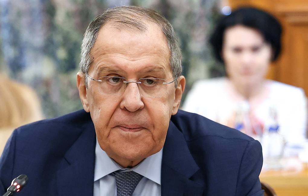 Les résultats des élections américaines n'affecteront pas la volonté d'infliger une défaite stratégique à la Russie, dit Lavrov