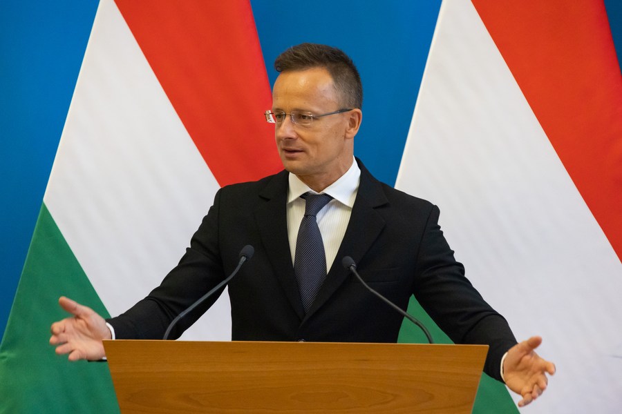 La Hongrie met les Etats-Unis et l'UE devant leurs contradictions 